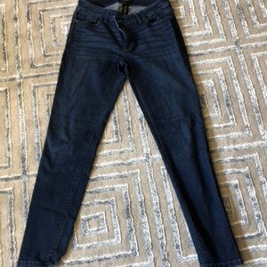 Skinny leg 6R jeans